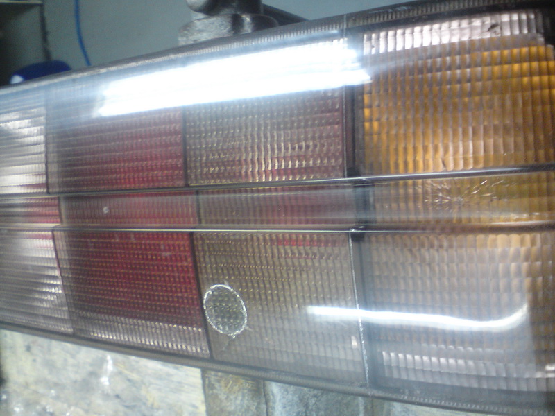 Oprava zadního světla BMW E36