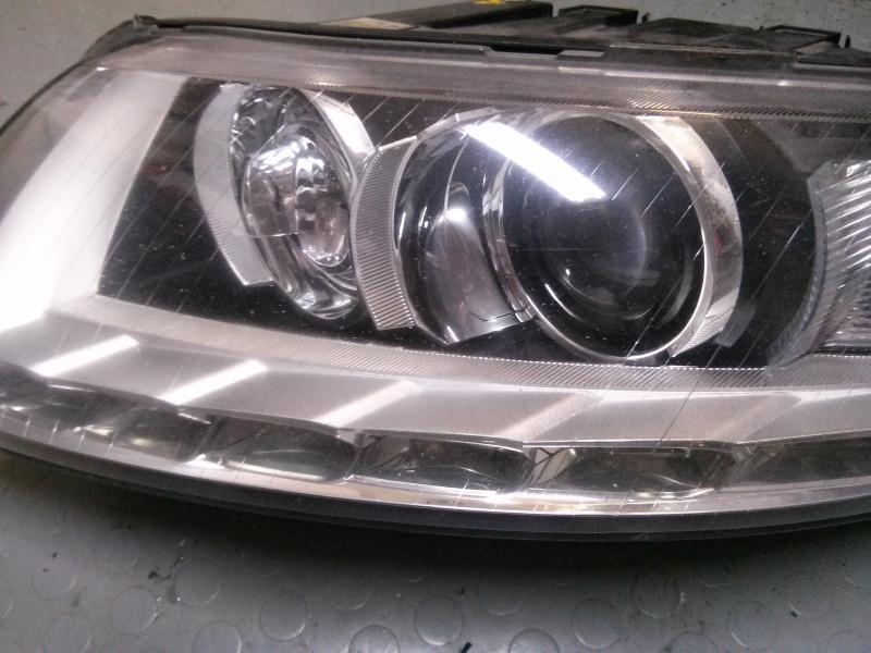 Podrobná výměna led světel ve světlech Audi A6
