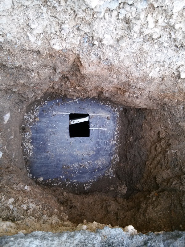 Oprava díry v podzemní nádrži