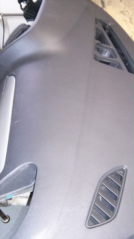 Oprava palubní desky Audi A4